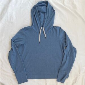 Vuori Halo Essential Hoodie Sky Blue Sweatshirt Sz S